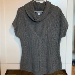 New York & Company short sleeve sweater